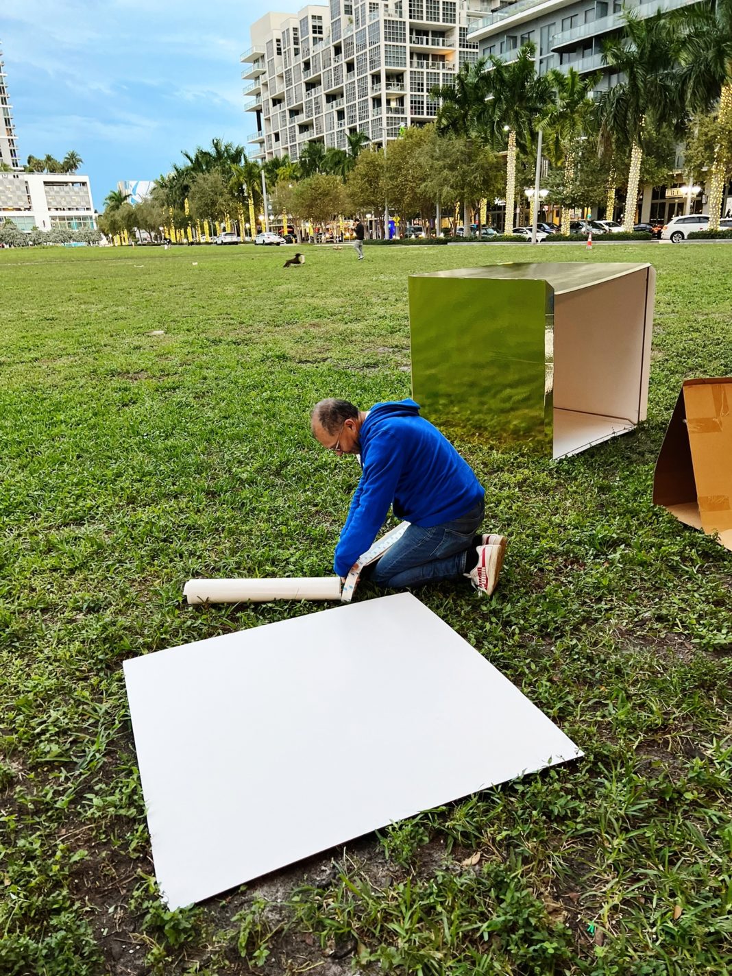 Cube Balance | Art Miami Magazine