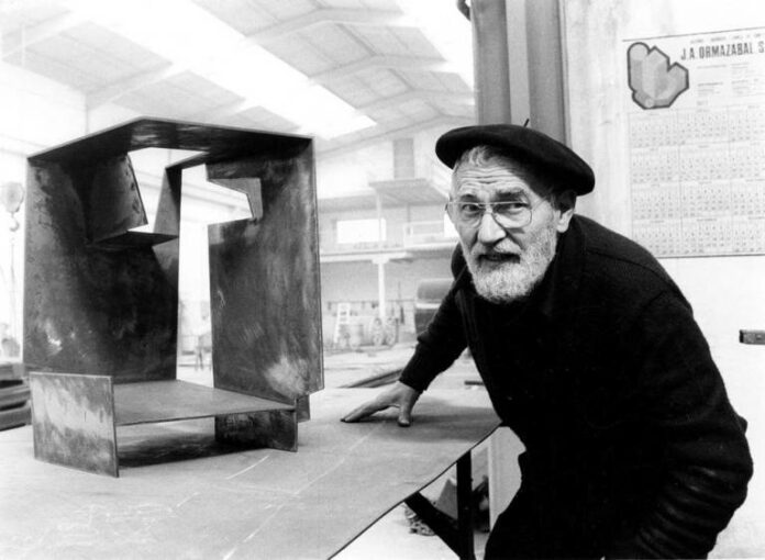 Jorge Otaiza Escultor Conceptual