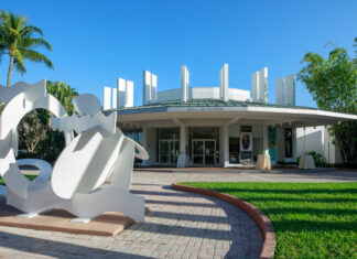 Lowe Art Museum's exterior.