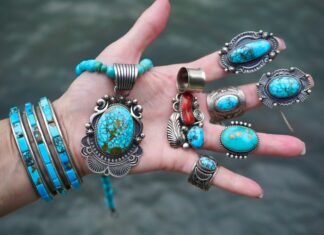 Navajo Jewelry