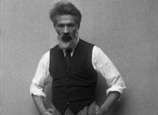 CONSTANTIN BRANCUSI