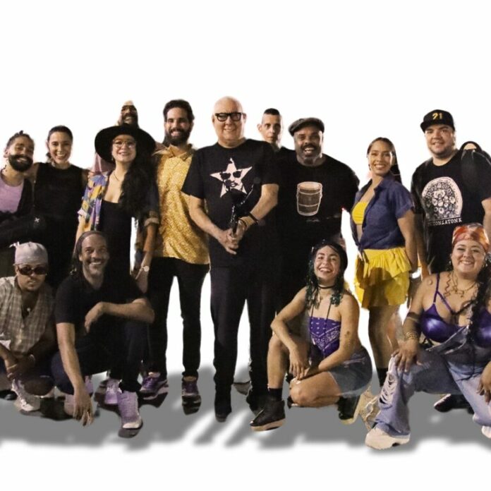 El Laberinto del Coco at the Miami Beach Bandshell