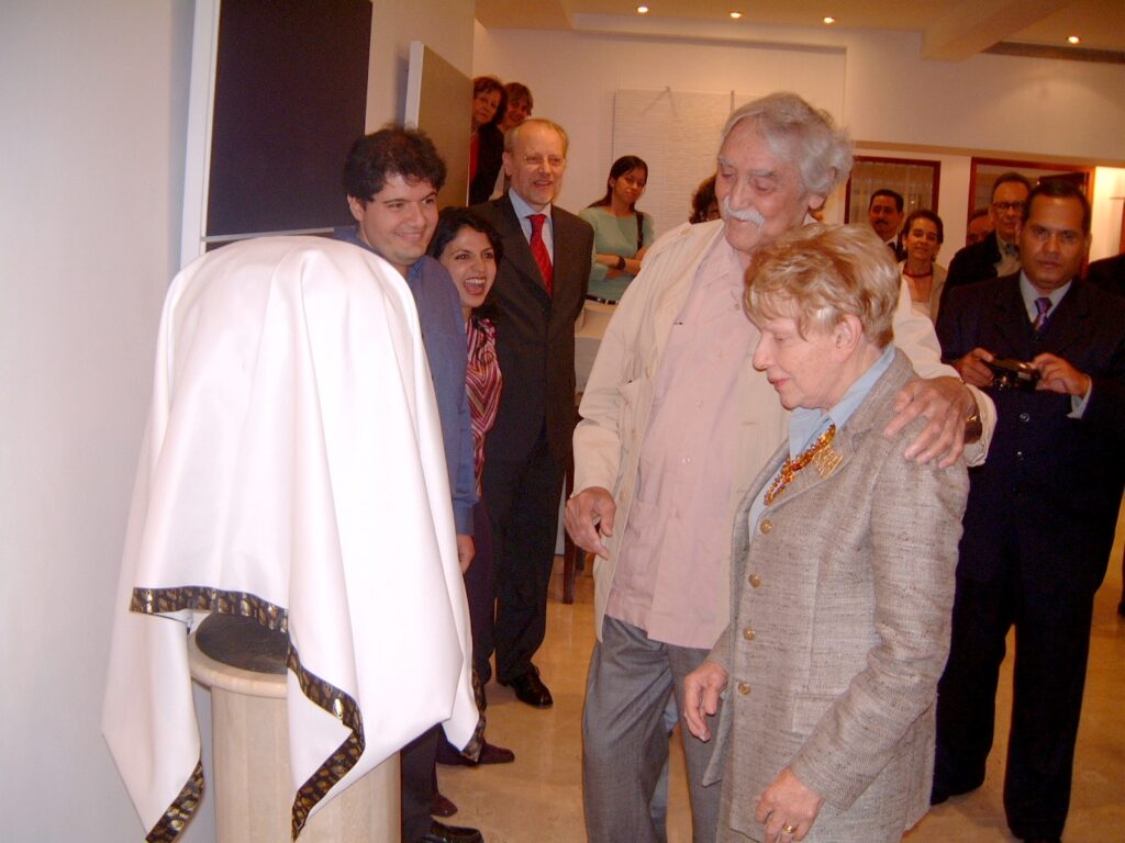Jesús Rafael Soto Arte Cinético, Sofia Imbert