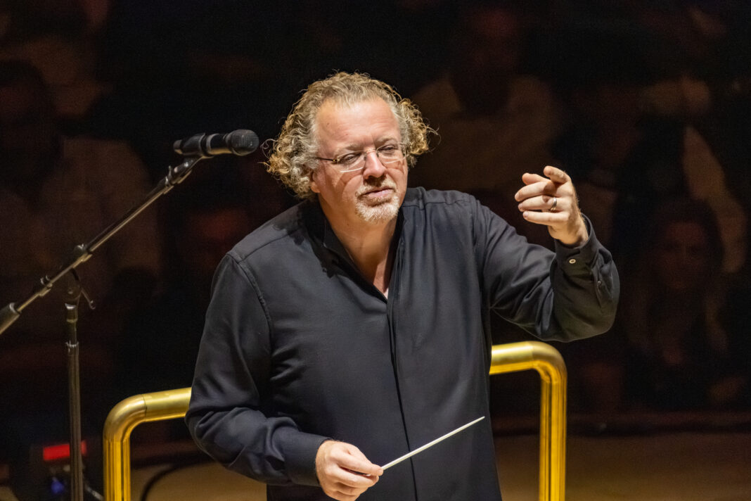 A Night of Wonder: Stéphane Denève, The Best of John Williams