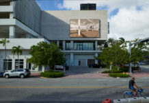 SORRY I’M A LADY SORRY I'M A LADY