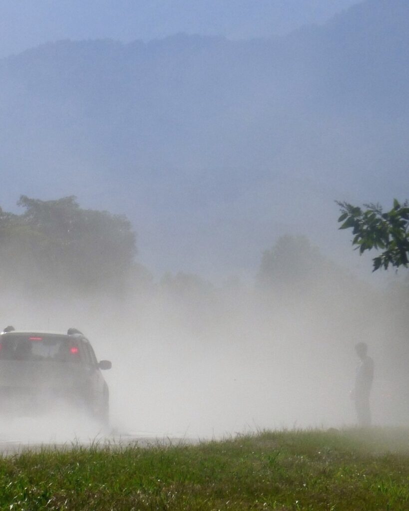 Adrián Sosa: Habitar una Nube (To Inhabit a Cloud)