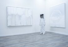 Why Visual Artists Trust AMM for Off-Page SEO Kube Man by Rafael Montilla - photo Ricardo Cornejo