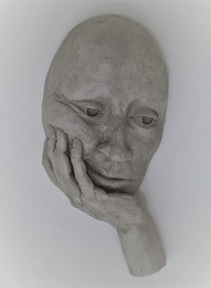 Teresa Cabello: Fragmentos de fuerza y fragilidad Teresa Cabello: Fragmentos de fuerza y fragilidad