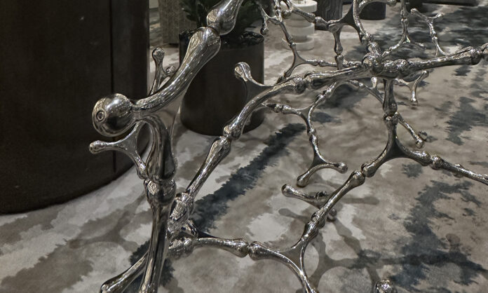 THE FLUID GUEST BY LORIS CECCHINI