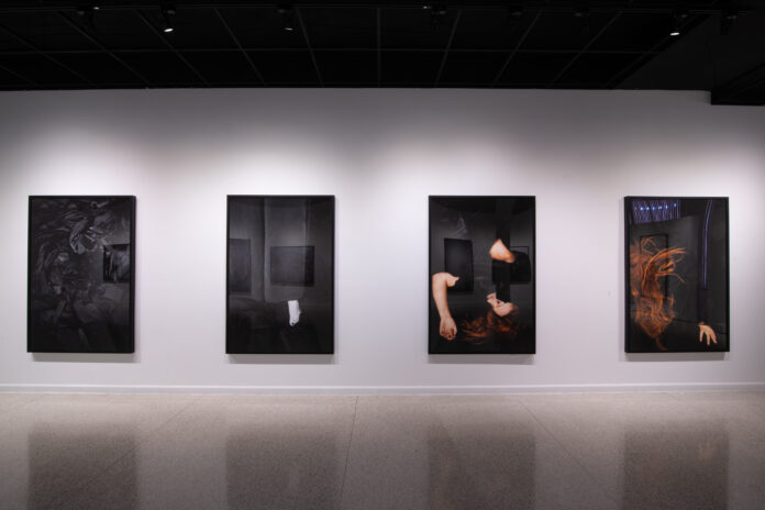 Between_Darkness_and_Lightness_2026_Photo_Manuela_Gjoka