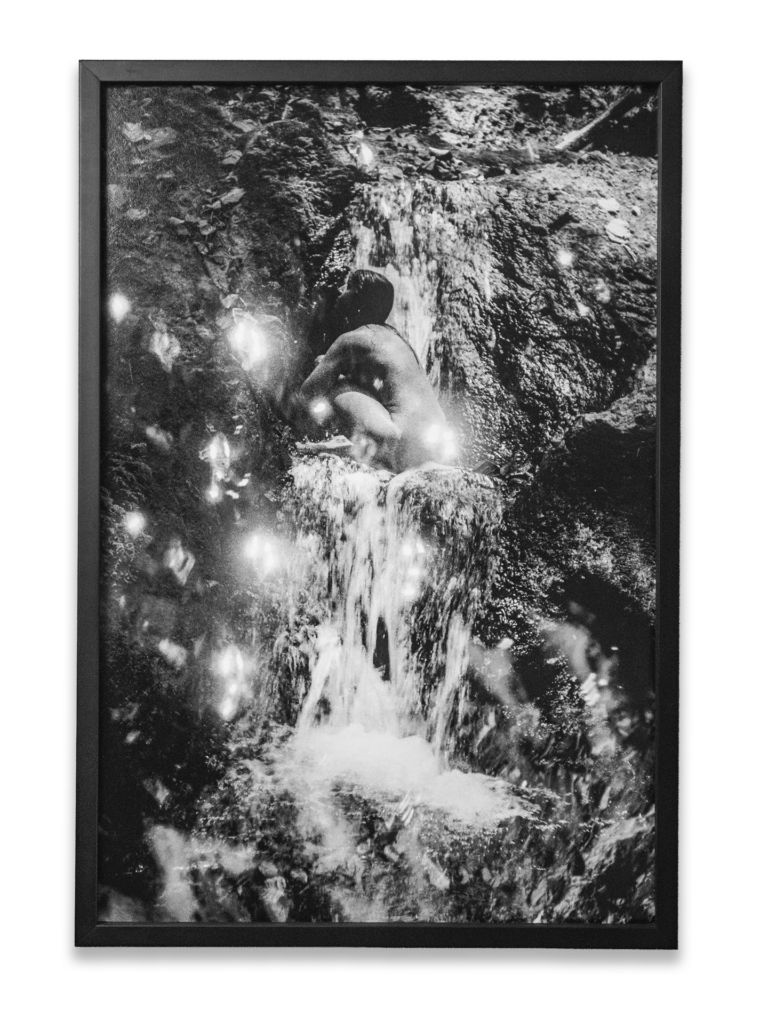 Alvaro Caviedes CUERPO LUMINISCENTE