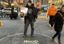 100 Collaborations with Félix Morelo. No. 1 artist Félix Morelo